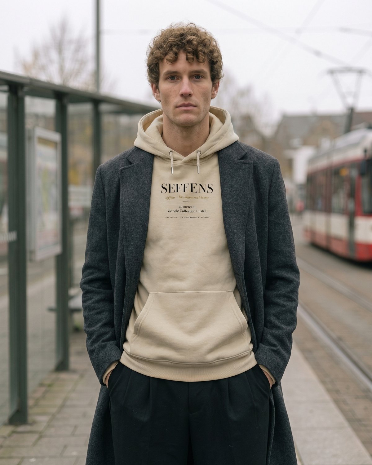 Le Hoodie SEFFENS in Desert Dust